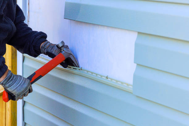 Reliable Emergency Siding Repair contractor in Emporia, VA by Creative Siding